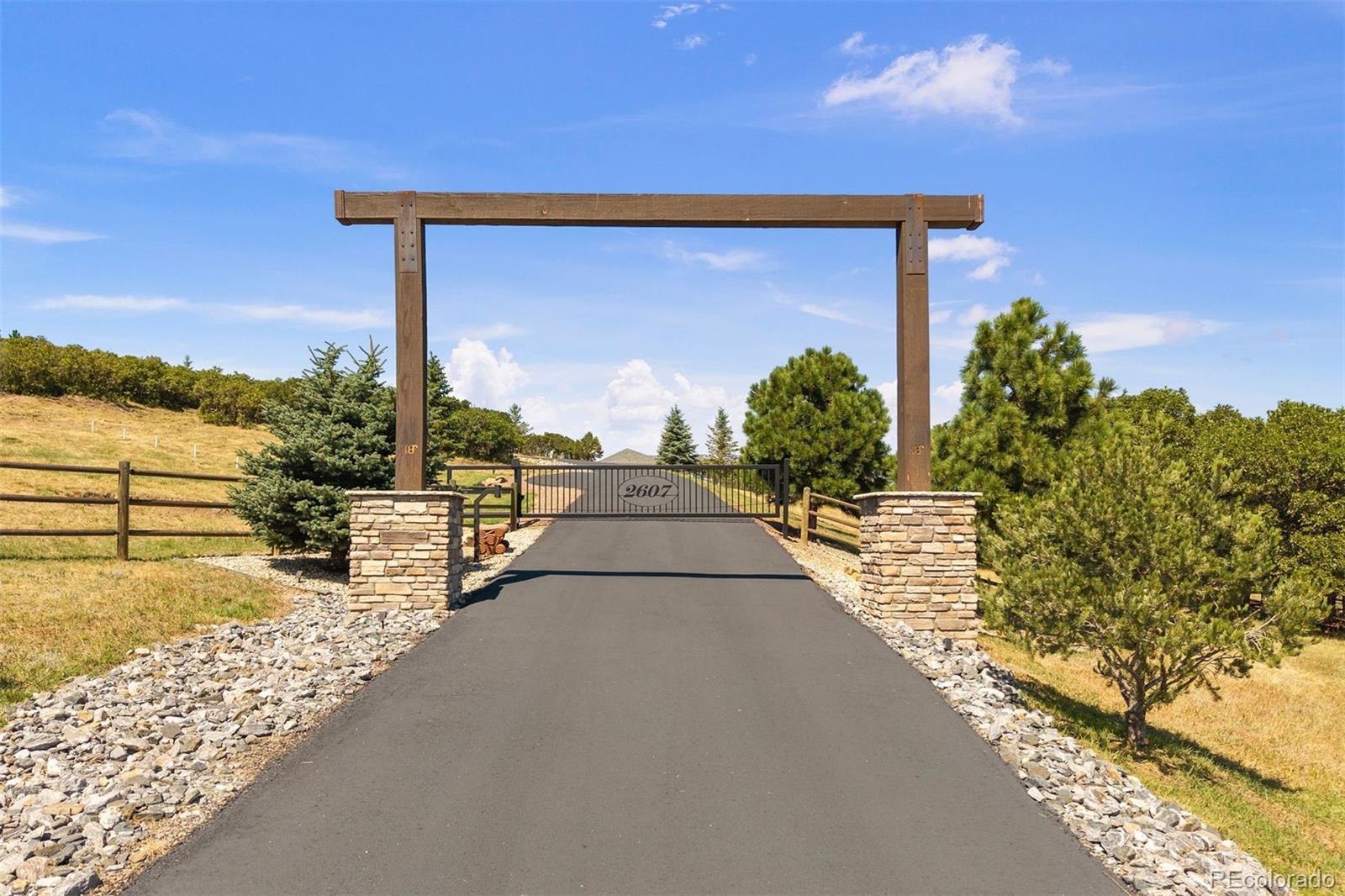 2607 Hawken Dr, Castle Rock, CO 80109