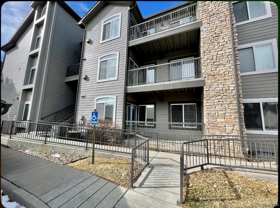 2575 S Syracuse Way #F102, Denver, CO 80231