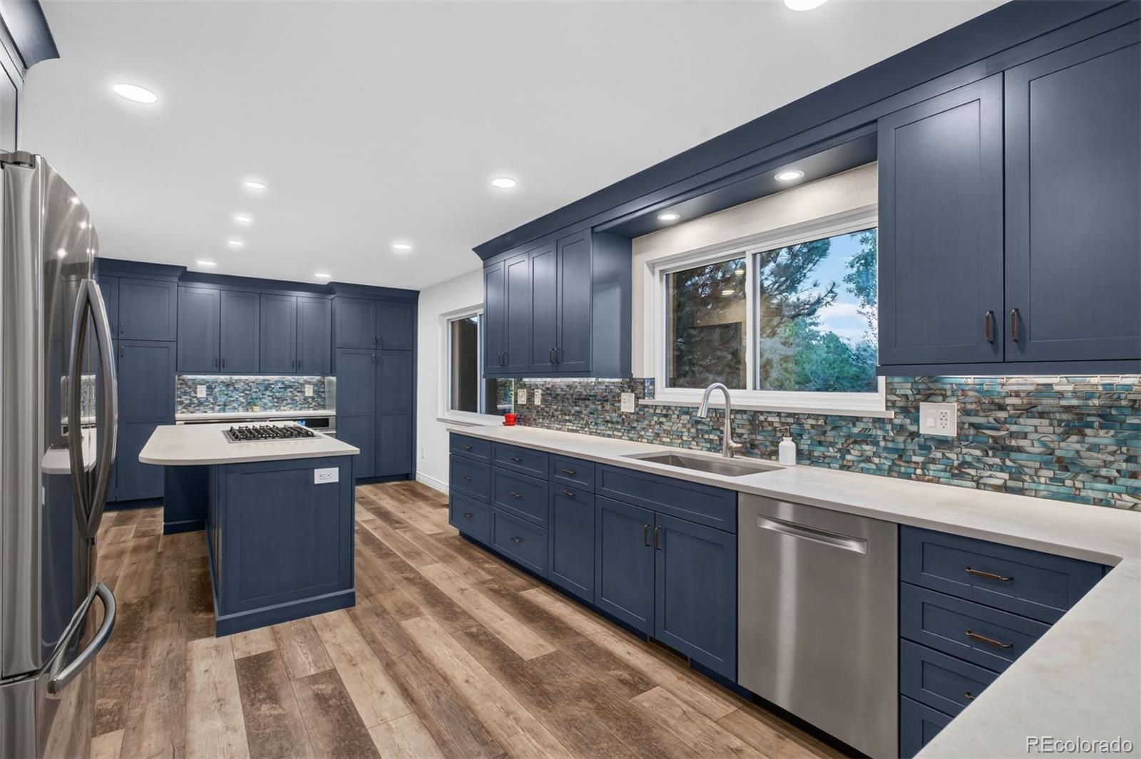 10562 E Maplewood Dr, Englewood, CO 80111