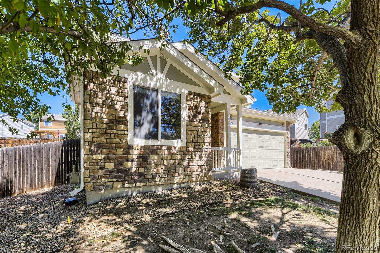 2511 S Genoa St, Aurora, CO 80013