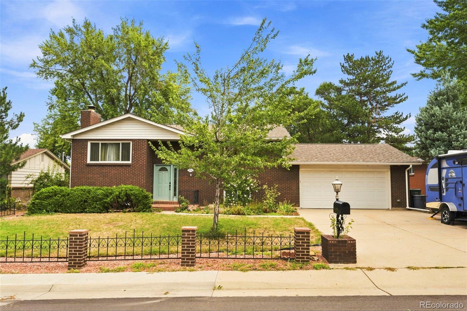 1100 Yank St, Golden, CO 80401