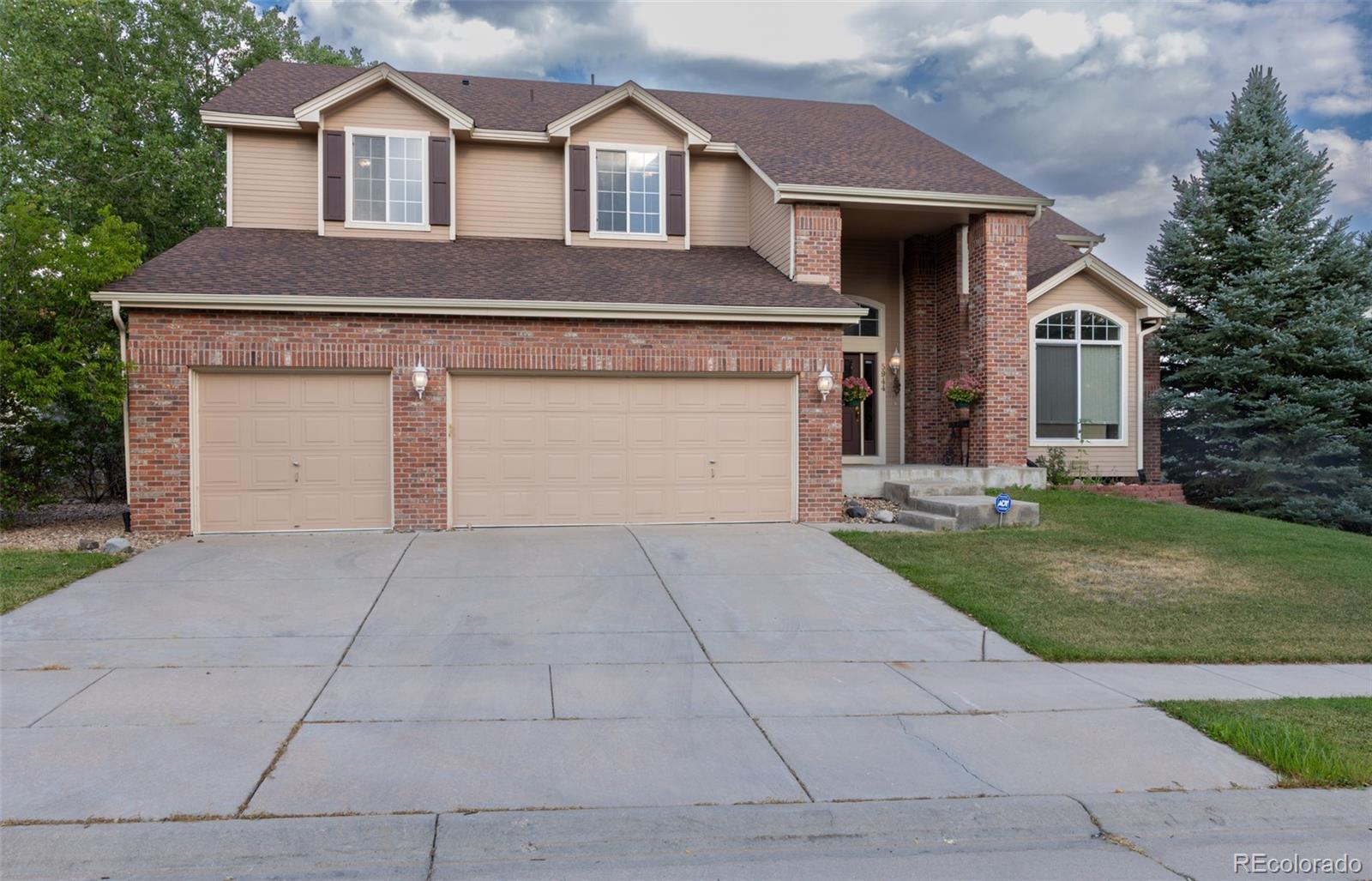 5944 S Ireland Ct, Aurora, CO 80016