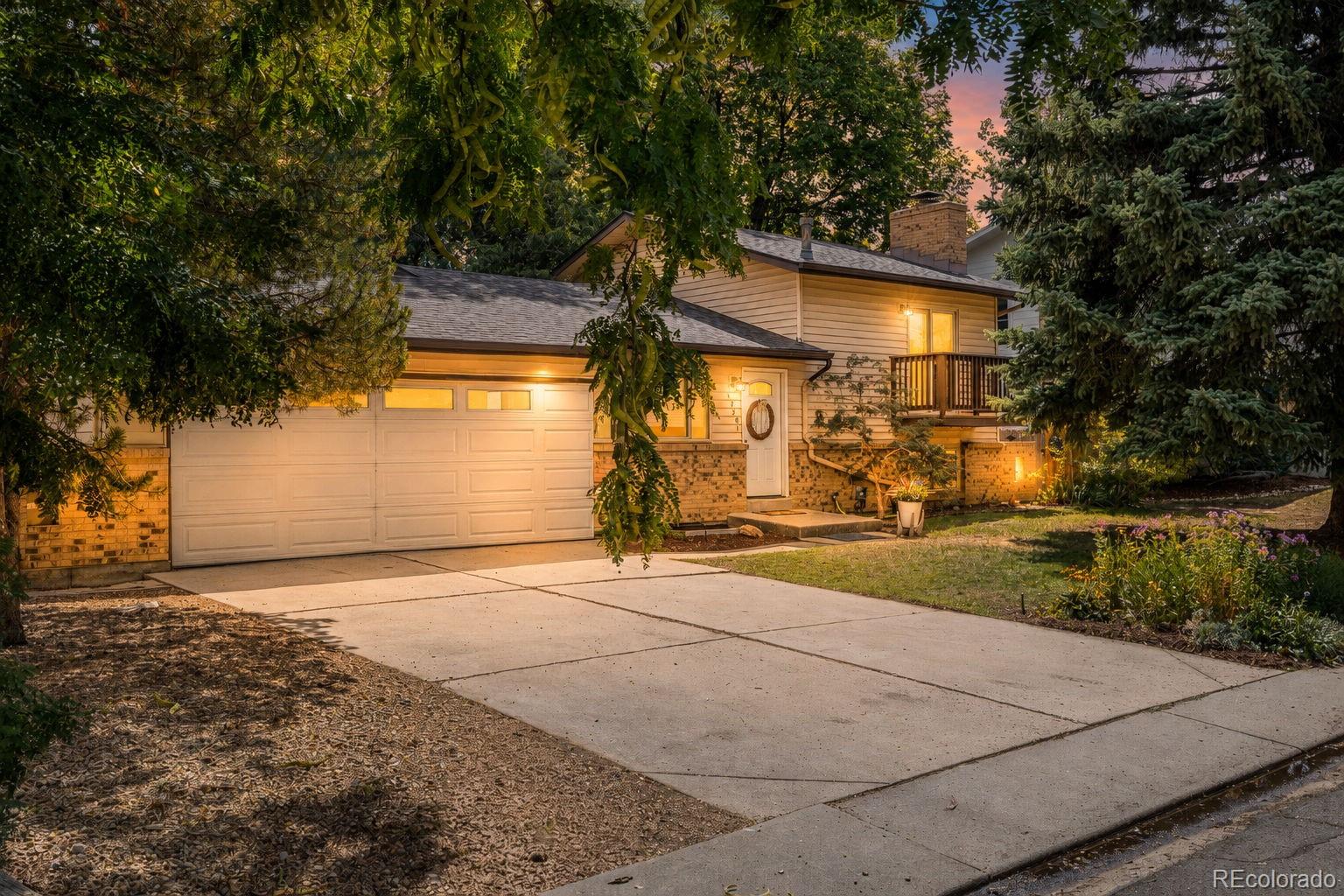 1250 Forum Dr, Lafayette, CO 80026