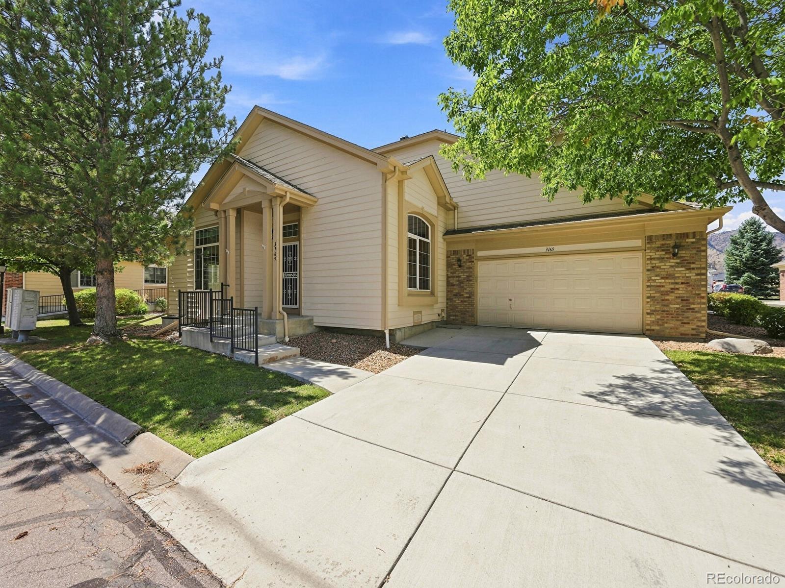 3169 S Indiana St, Lakewood, CO 80228