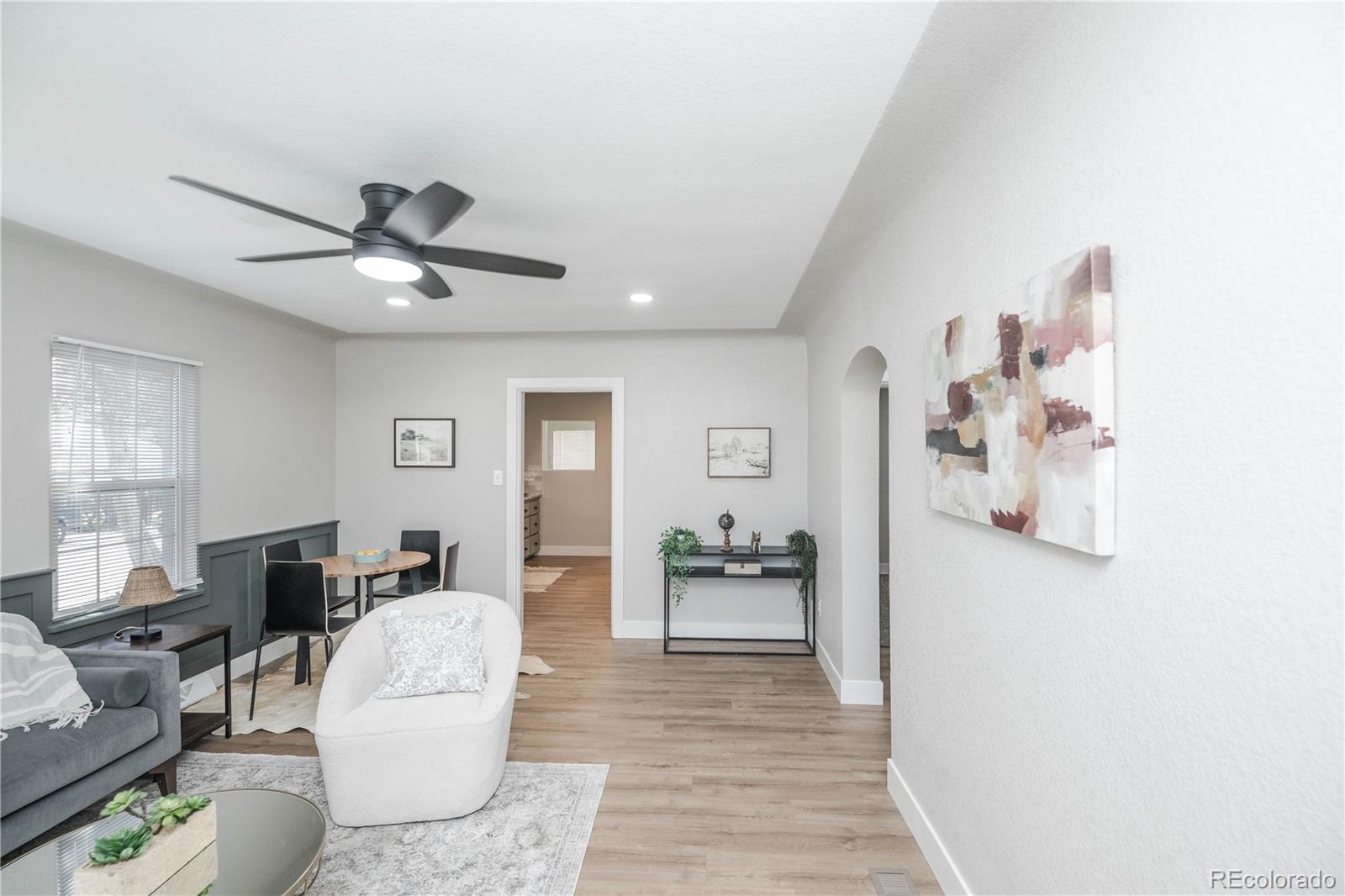 4595 S Lipan Ct, Englewood, CO 80110