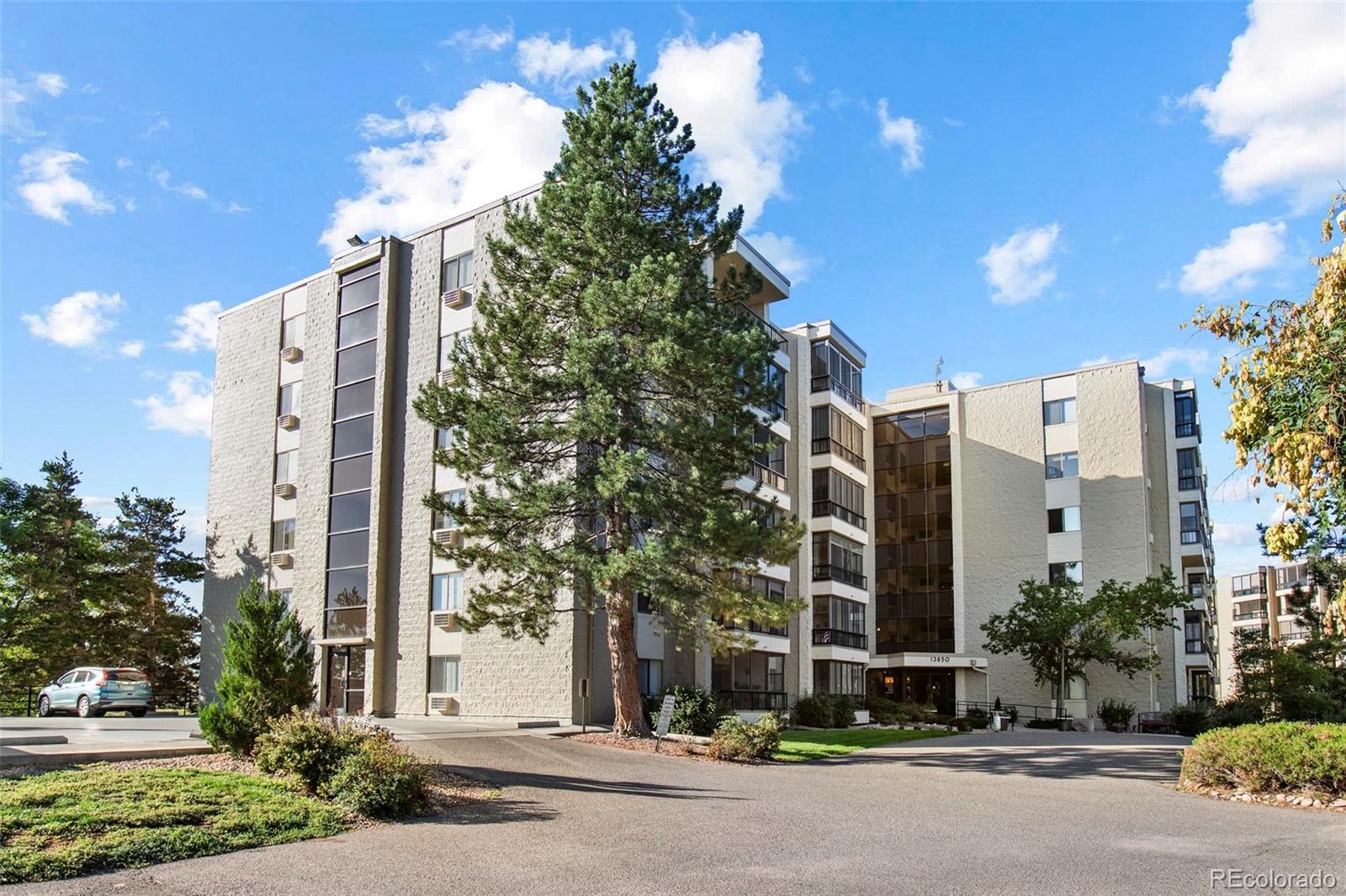 13850 E Marina Dr #211, Aurora, CO 80014