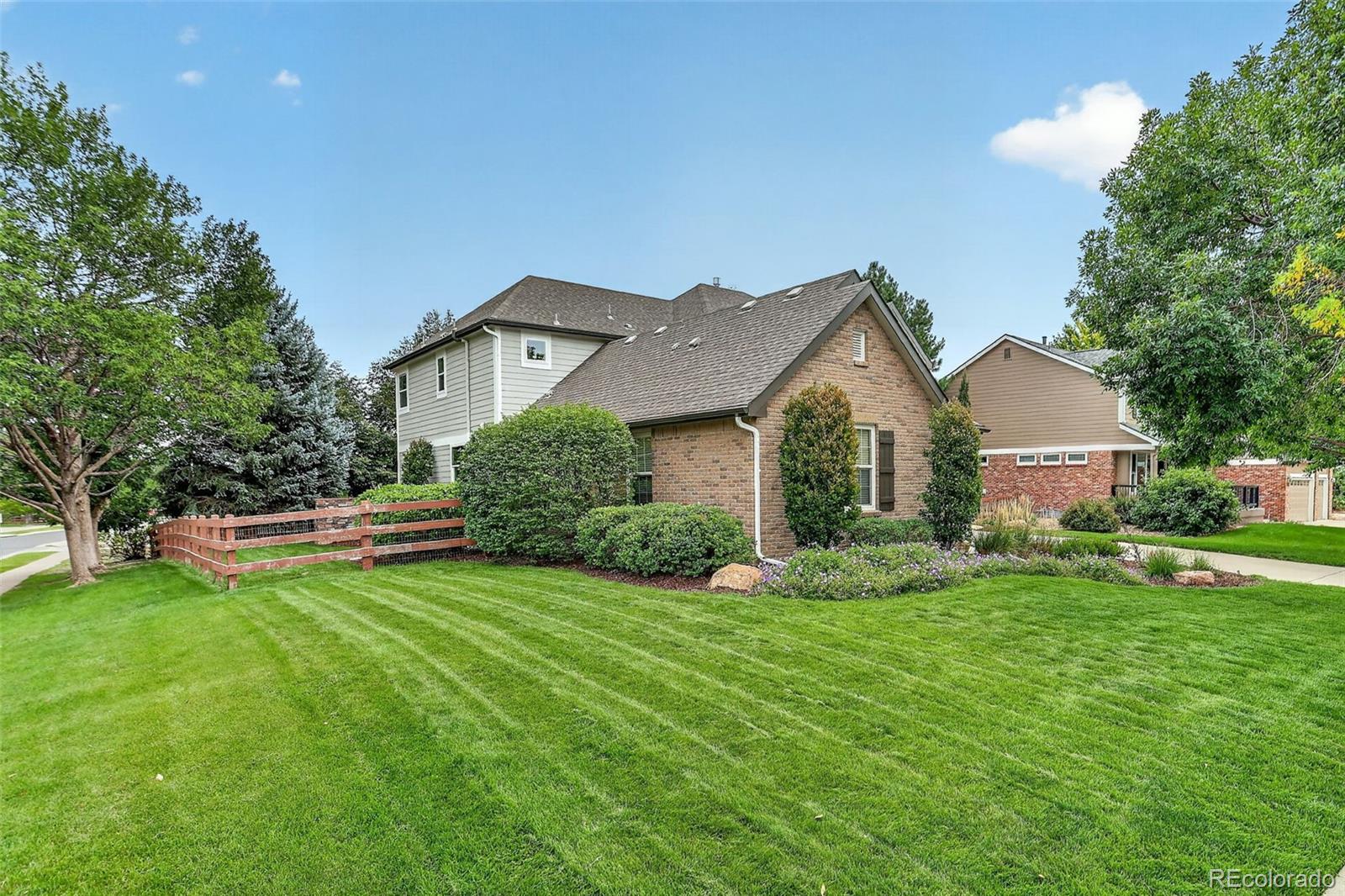 13892 Fox Ridge Dr, Broomfield, CO 80020