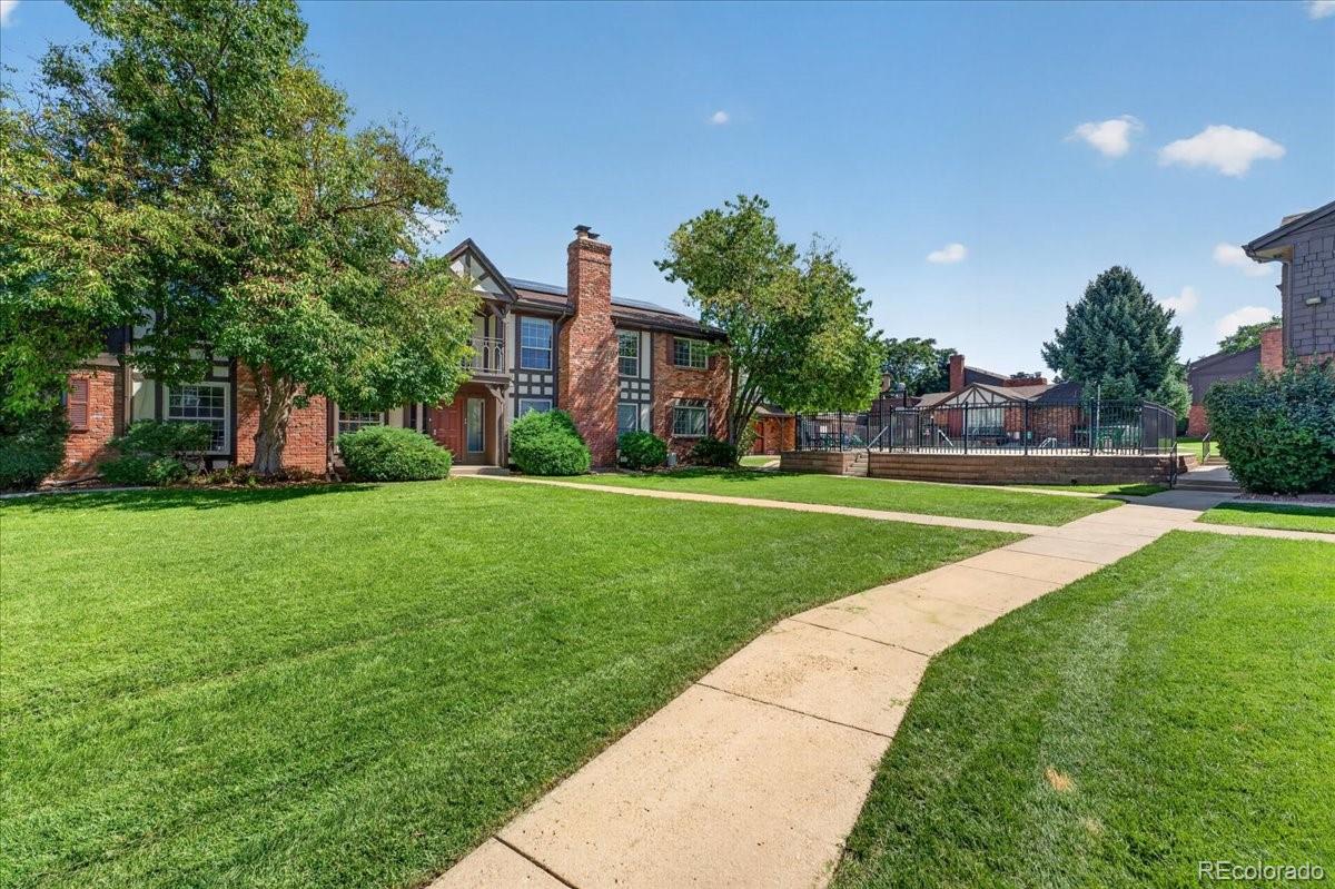 3825 S Monaco Street Pw #235, Denver, CO 80237