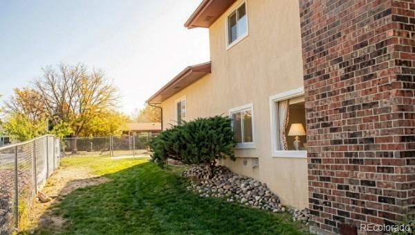 2 Bitterweed Ct, Pueblo, CO 81001
