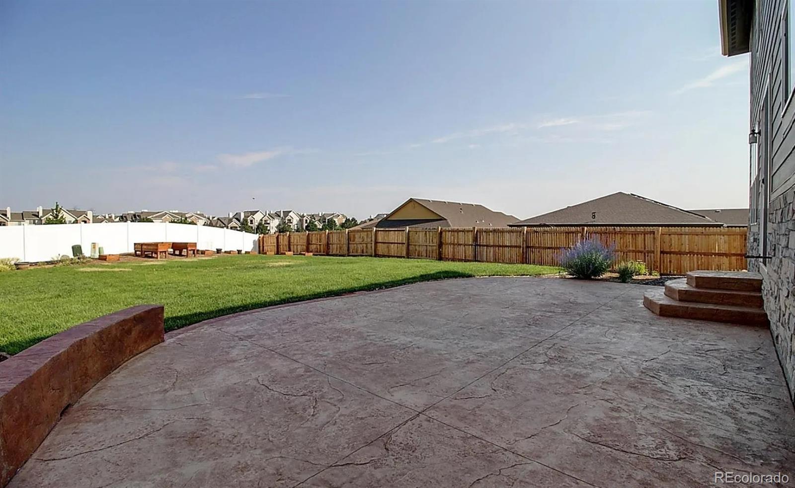 2127 S Ceylon Ct, Aurora, CO 80013