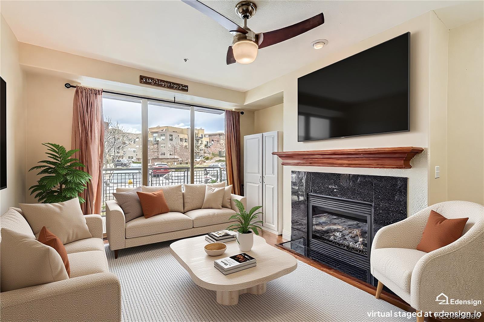 9019 E Panorama Cir #D207, Englewood, CO 80112