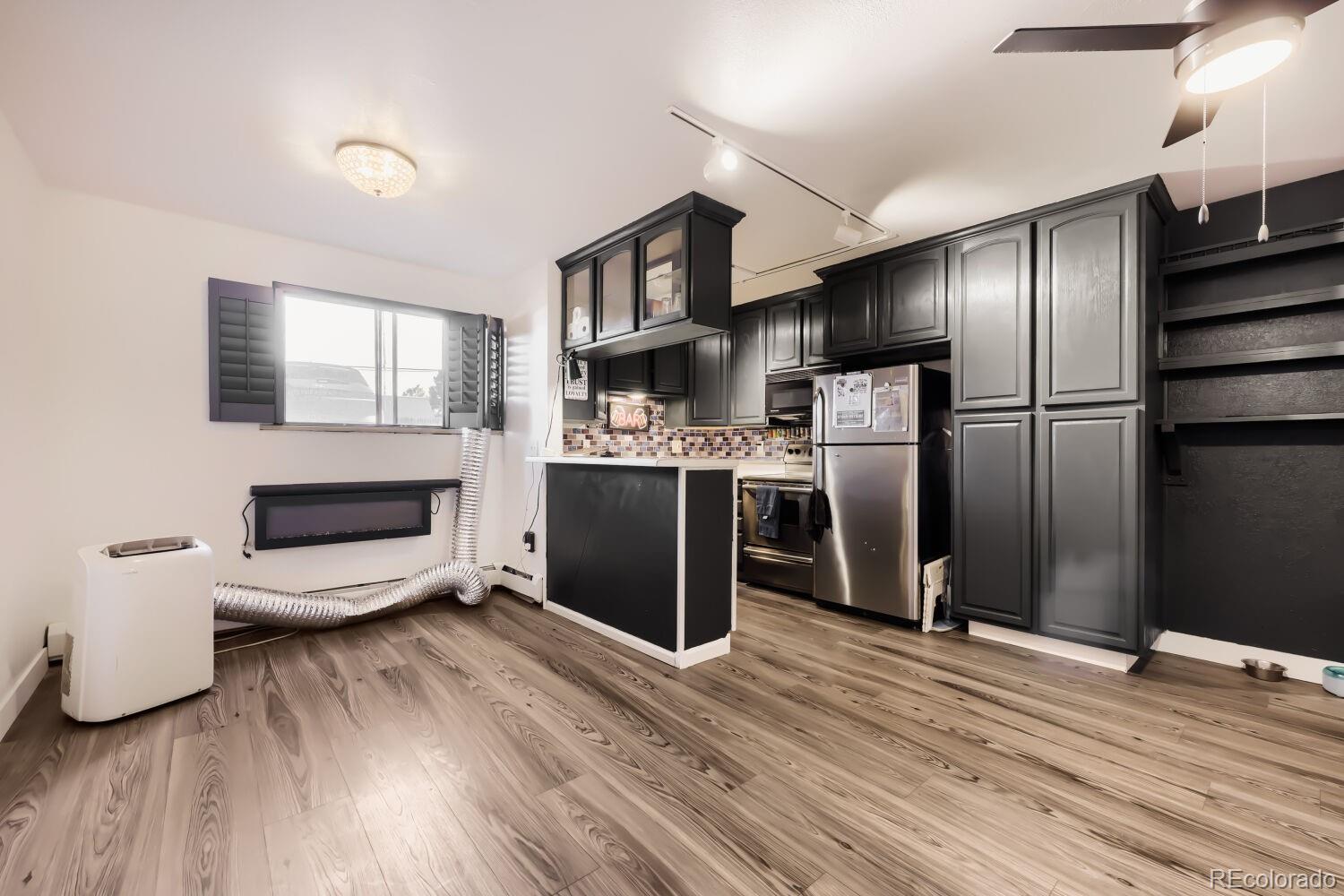 9380 W 49th Ave #102, Wheat Ridge, CO 80033