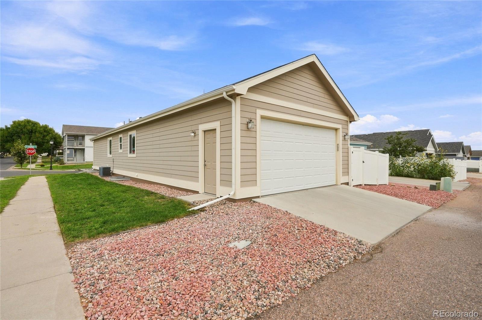 2436 Heather Ln, Evans, CO 80620