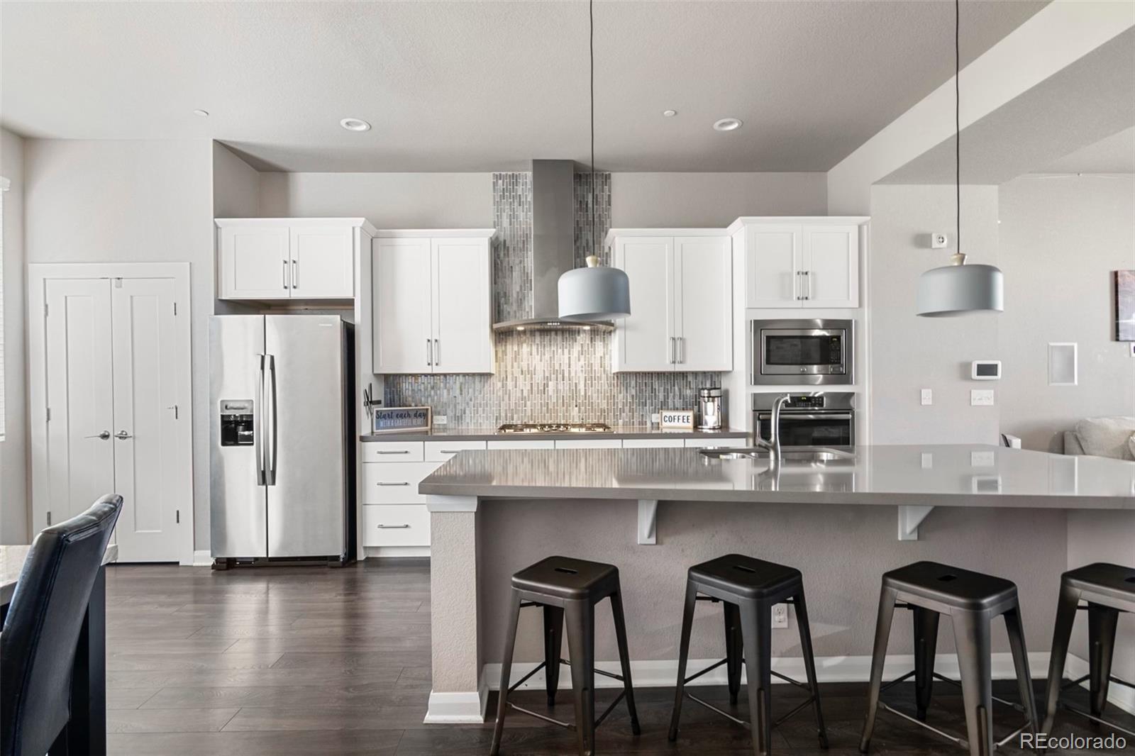 6972 W Alaska Dr, Lakewood, CO 80228