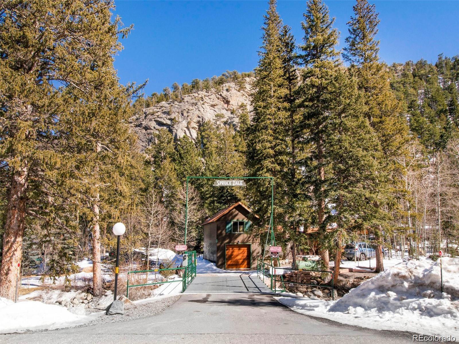 3141 Riverside Dr, Lyons, CO 80540