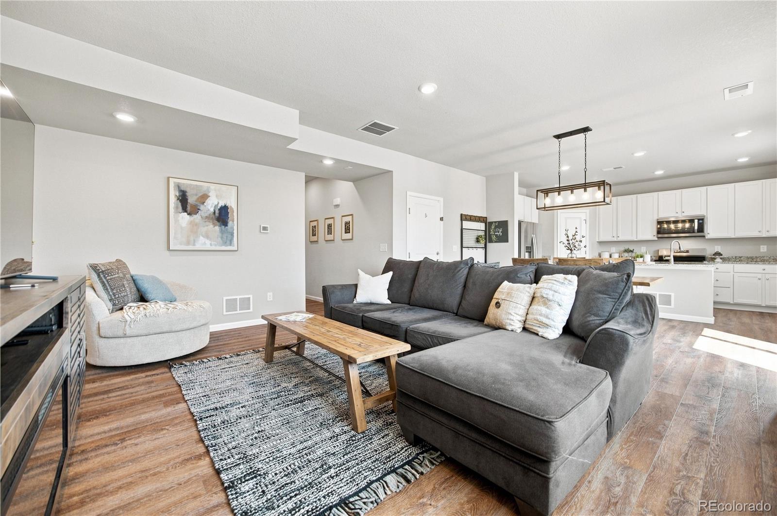 27074 E Archer Ave, Aurora, CO 80018