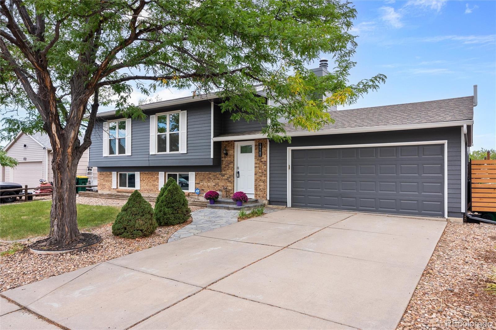 19161 E Louisiana Ave, Aurora, CO 80017