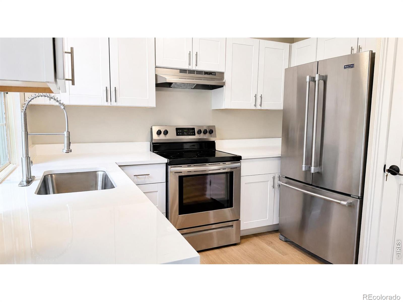 654 W Sandbar Cir, Louisville, CO 80027