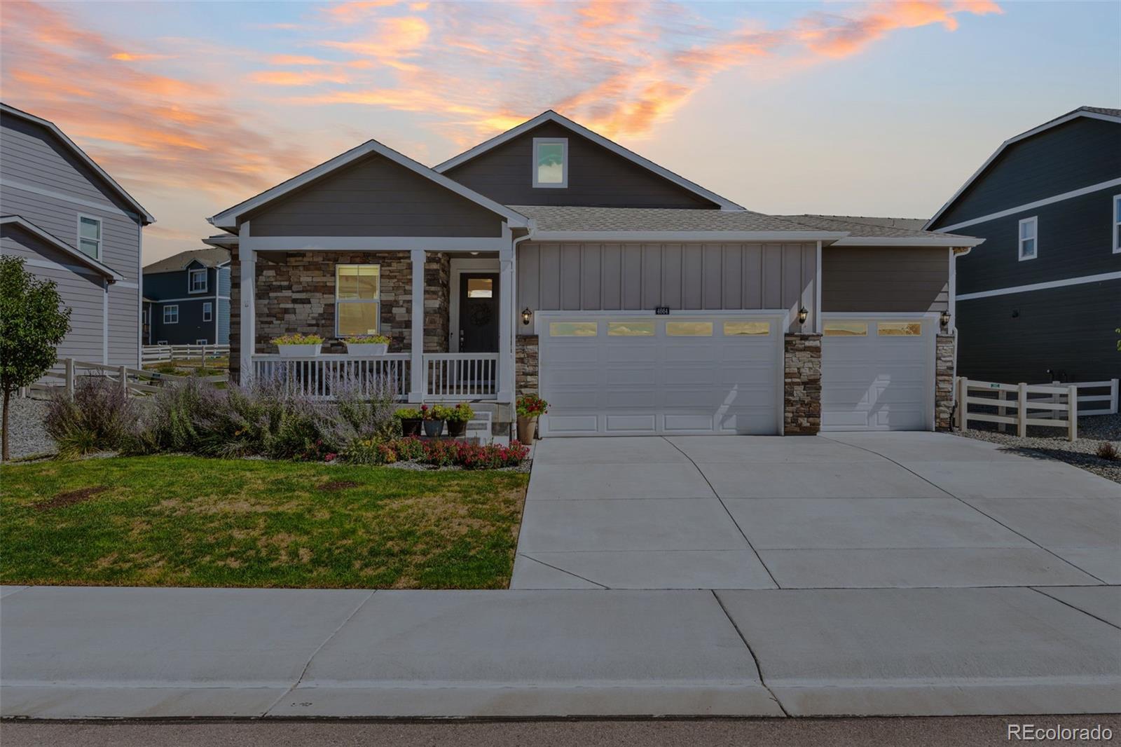4664 Cattle Cross Trl, Castle Rock, CO 80104