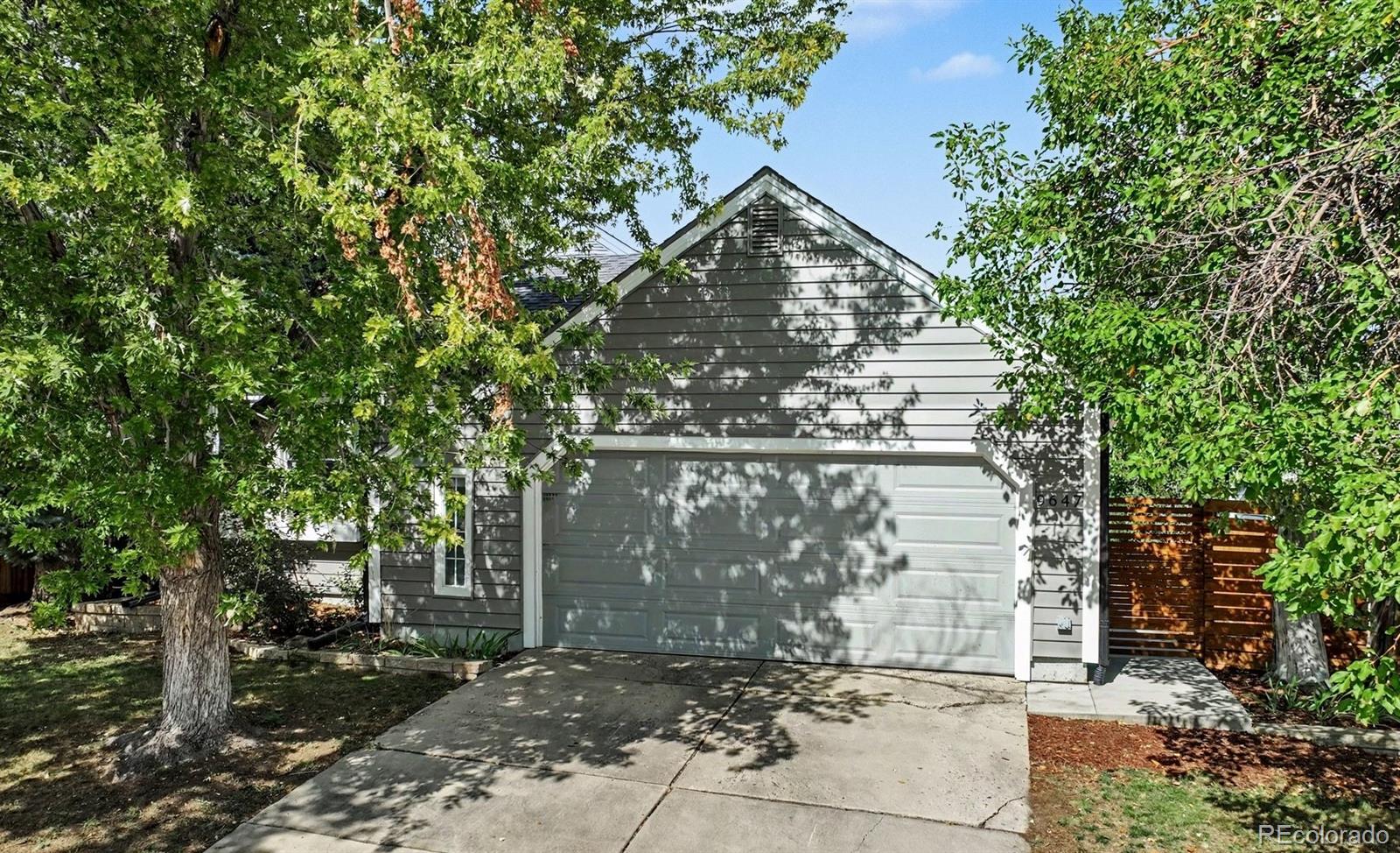 9647 W Elmhurst Pl, Littleton, CO 80128