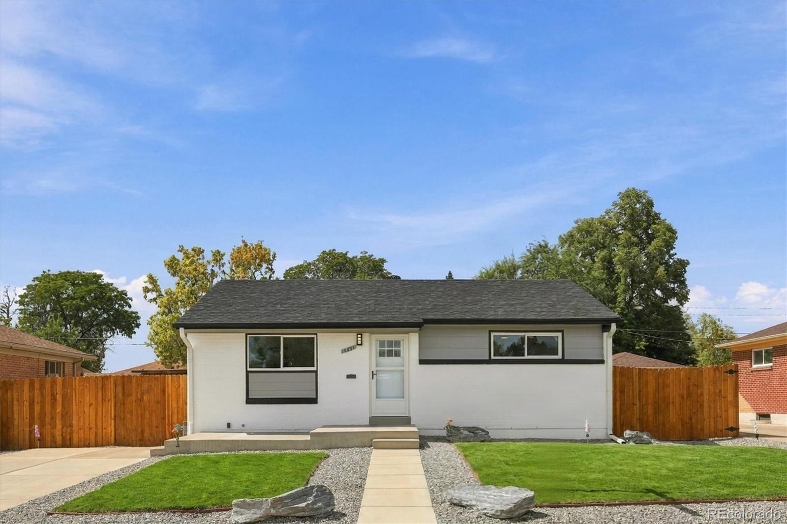 6851 Morrison Dr, Denver, CO 80221