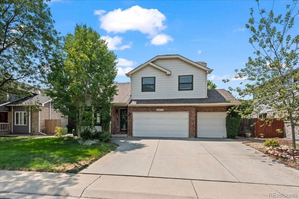 2431 Maplewood Cir, Longmont, CO 80503