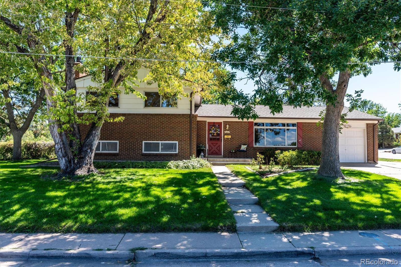 7050 S Uinta St, Centennial, CO 80112