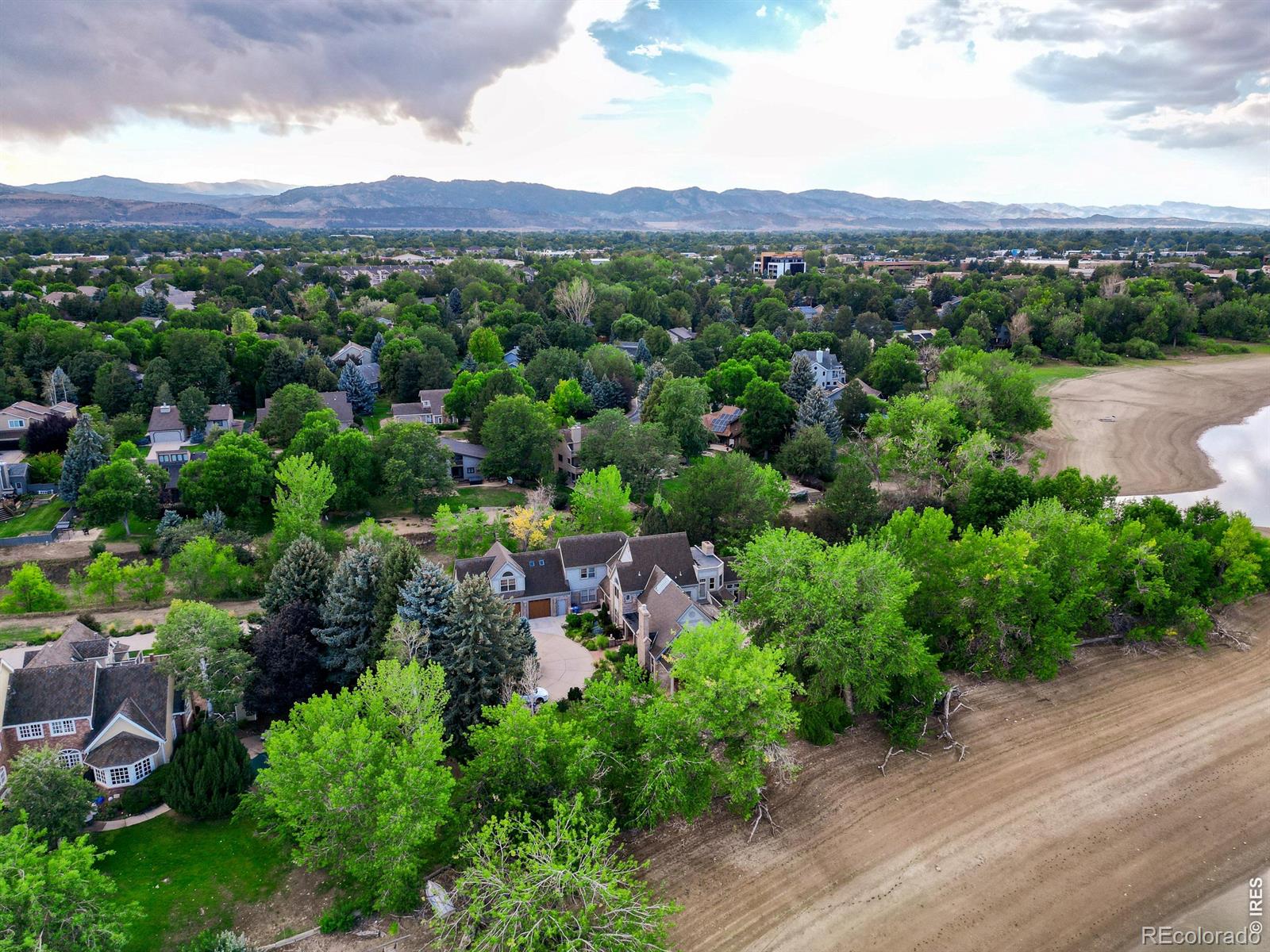 600 Skysail Ln, Fort Collins, CO 80525