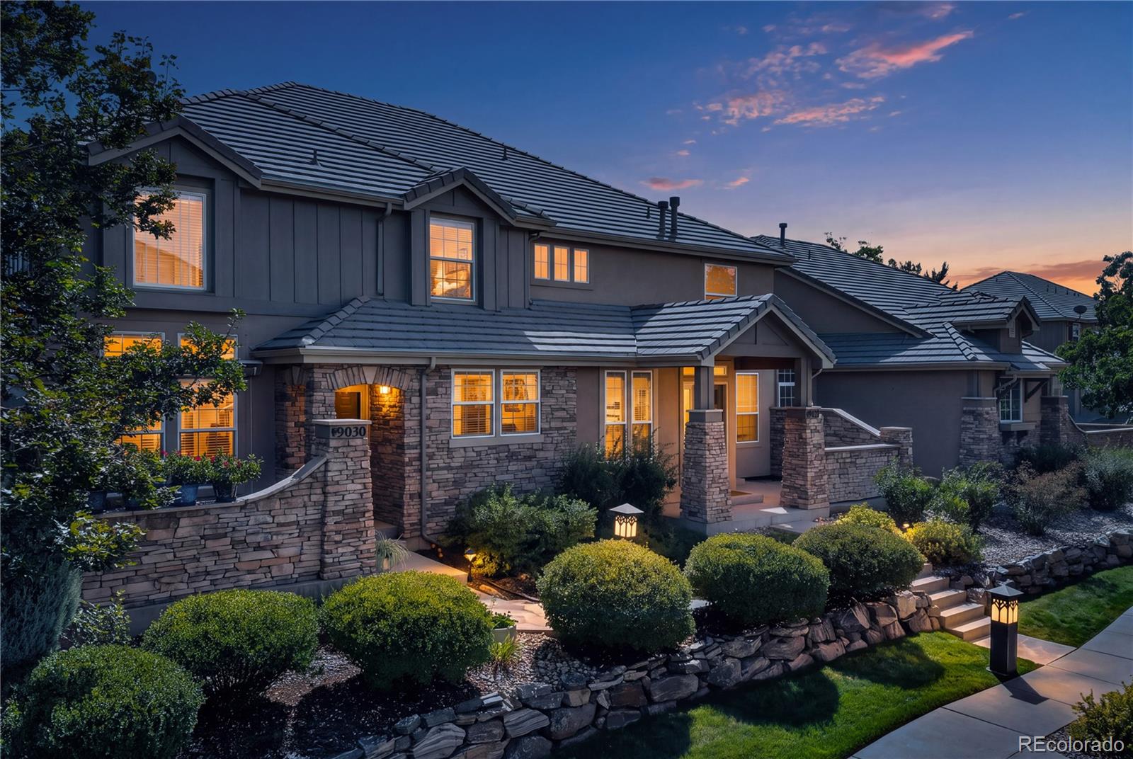9050 Old Tom Morris Cir, Highlands Ranch, CO 80129