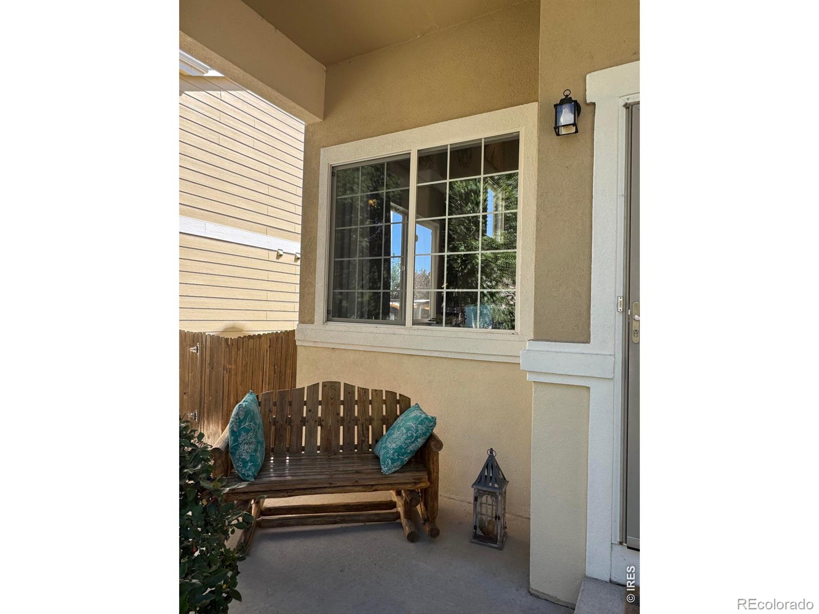 6866 W Coco Pl, Littleton, CO 80128