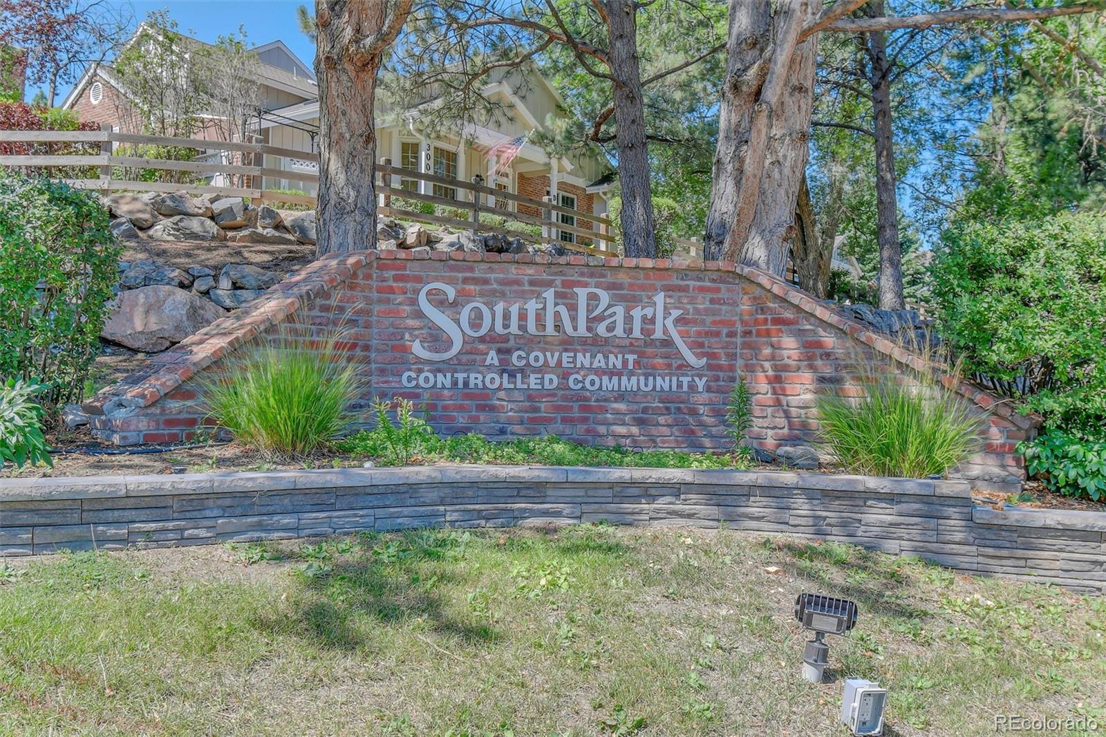 3006 W Long Dr #D, Littleton, CO 80120