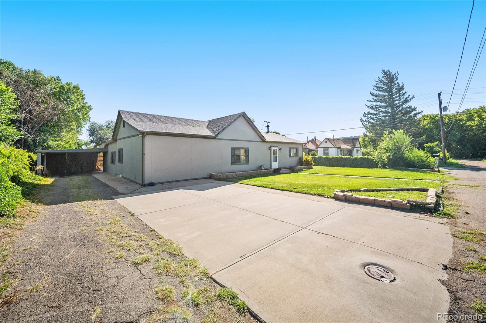 704 Lane St, Trinidad, CO 81082