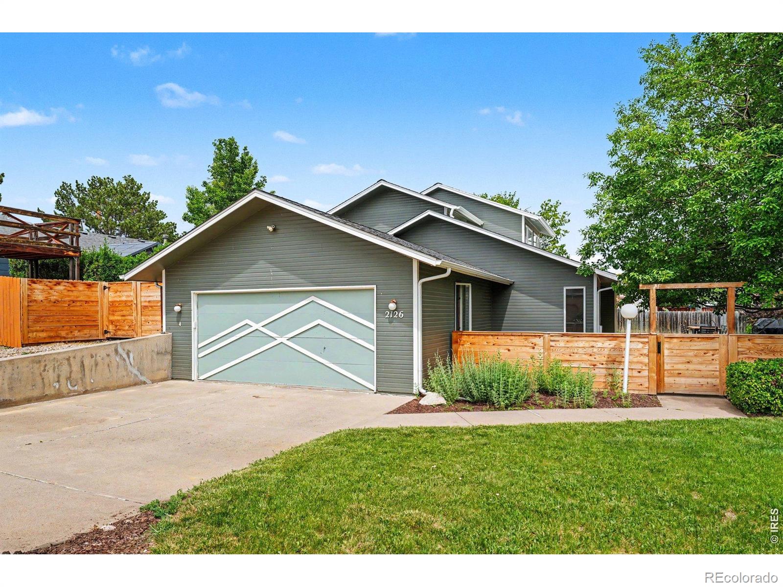 2126 Genoa Ct, Loveland, CO 80538