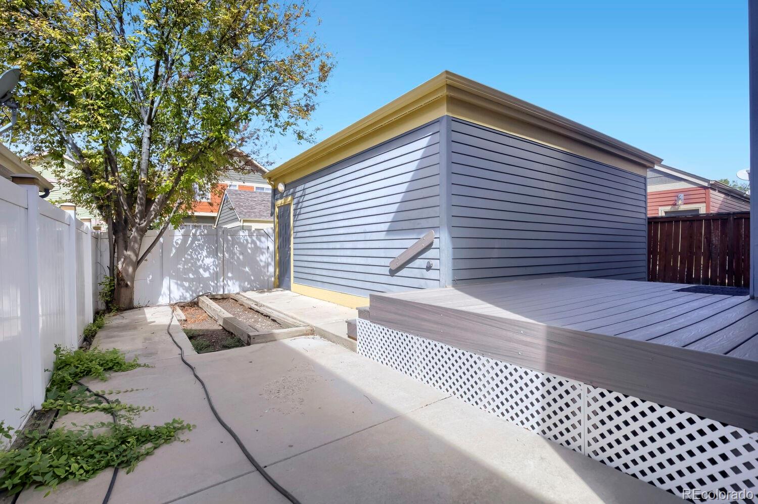305 Riverview Ct, Longmont, CO 80501