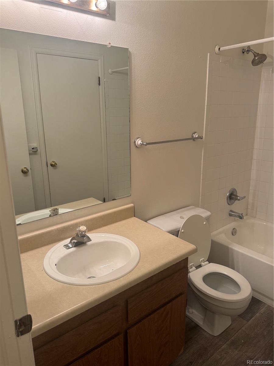 4240 S Mobile Cir #C, Aurora, CO 80013