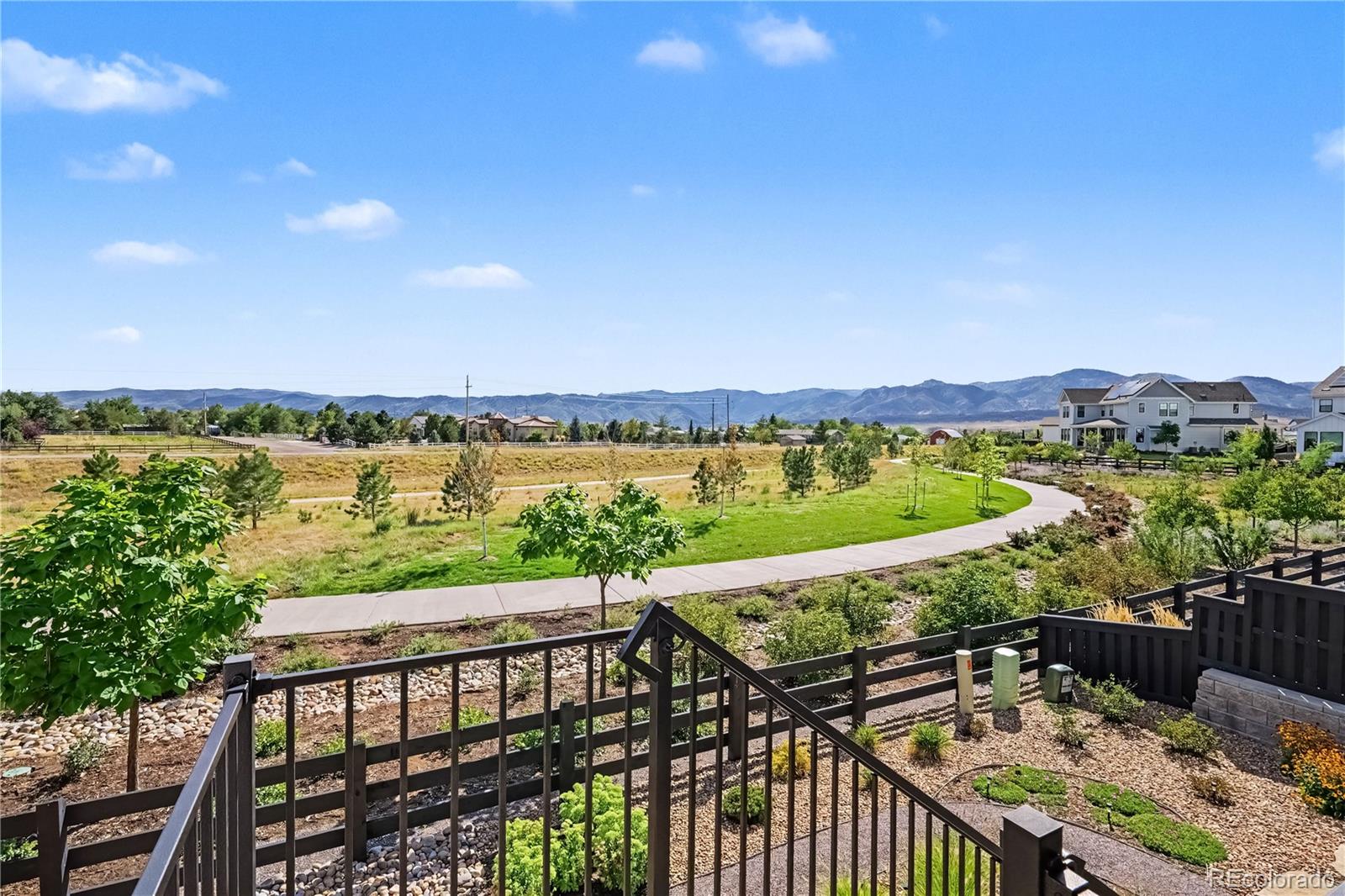 9204 Star Fall Cir, Littleton, CO 80125