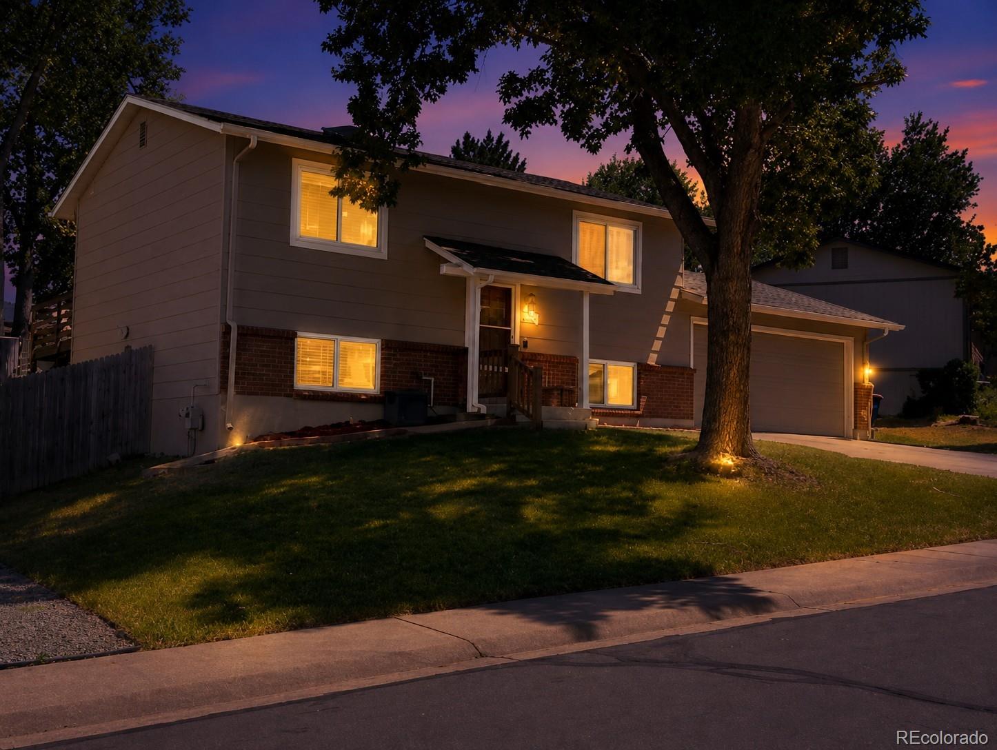 8960 Cody Ct, Broomfield, CO 80021