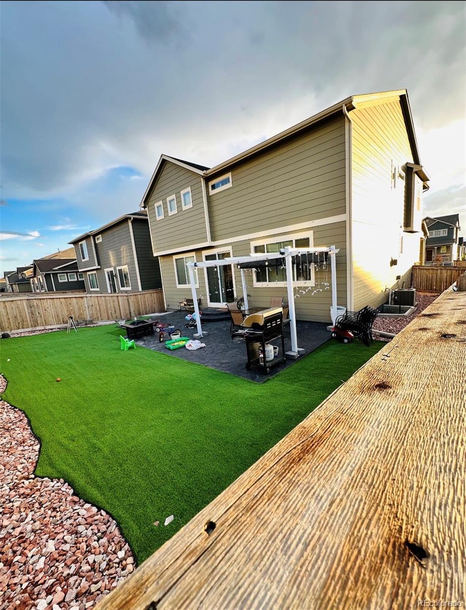 9342 Salida St, Commerce City, CO 80022