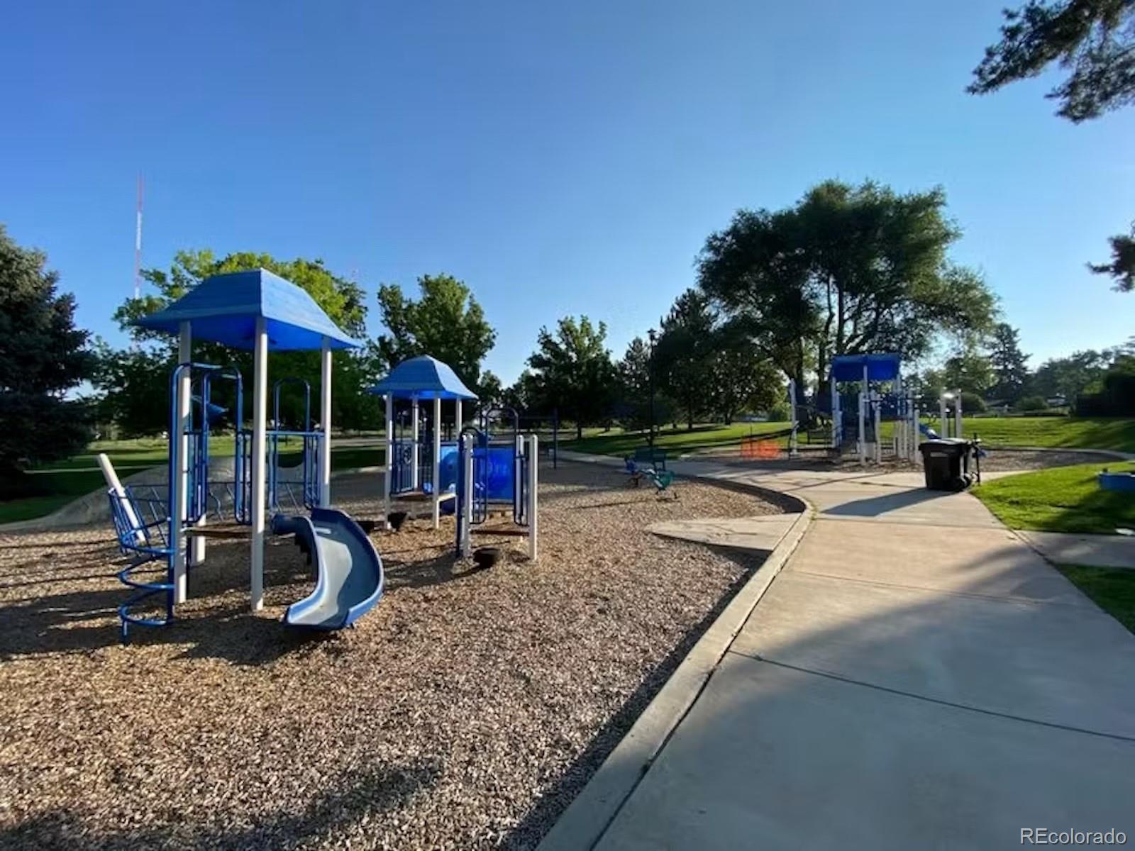 991 E Cottonwood Ave, Centennial, CO 80121