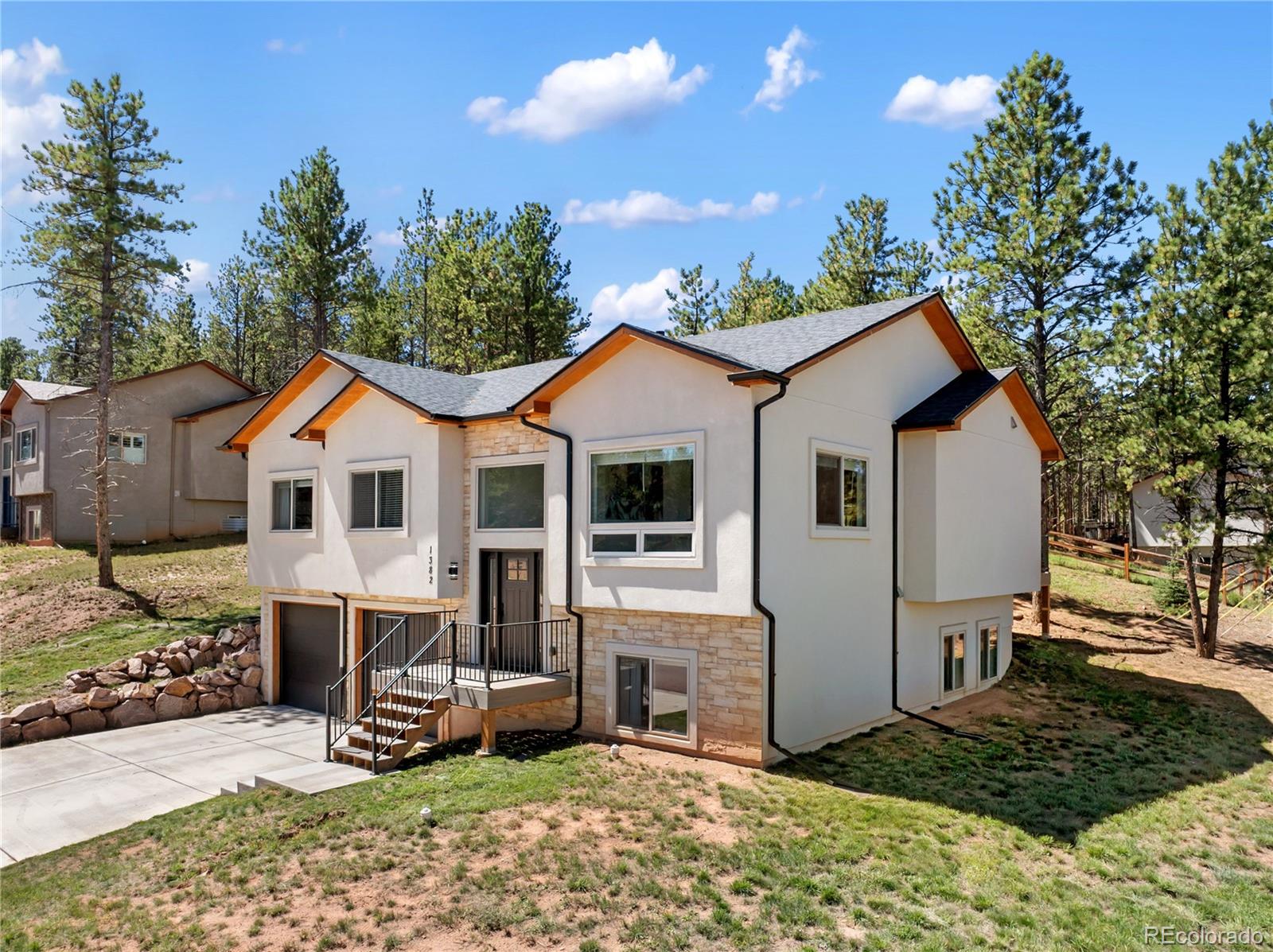 1382 Ridgestone Dr, Woodland Park, CO 80863