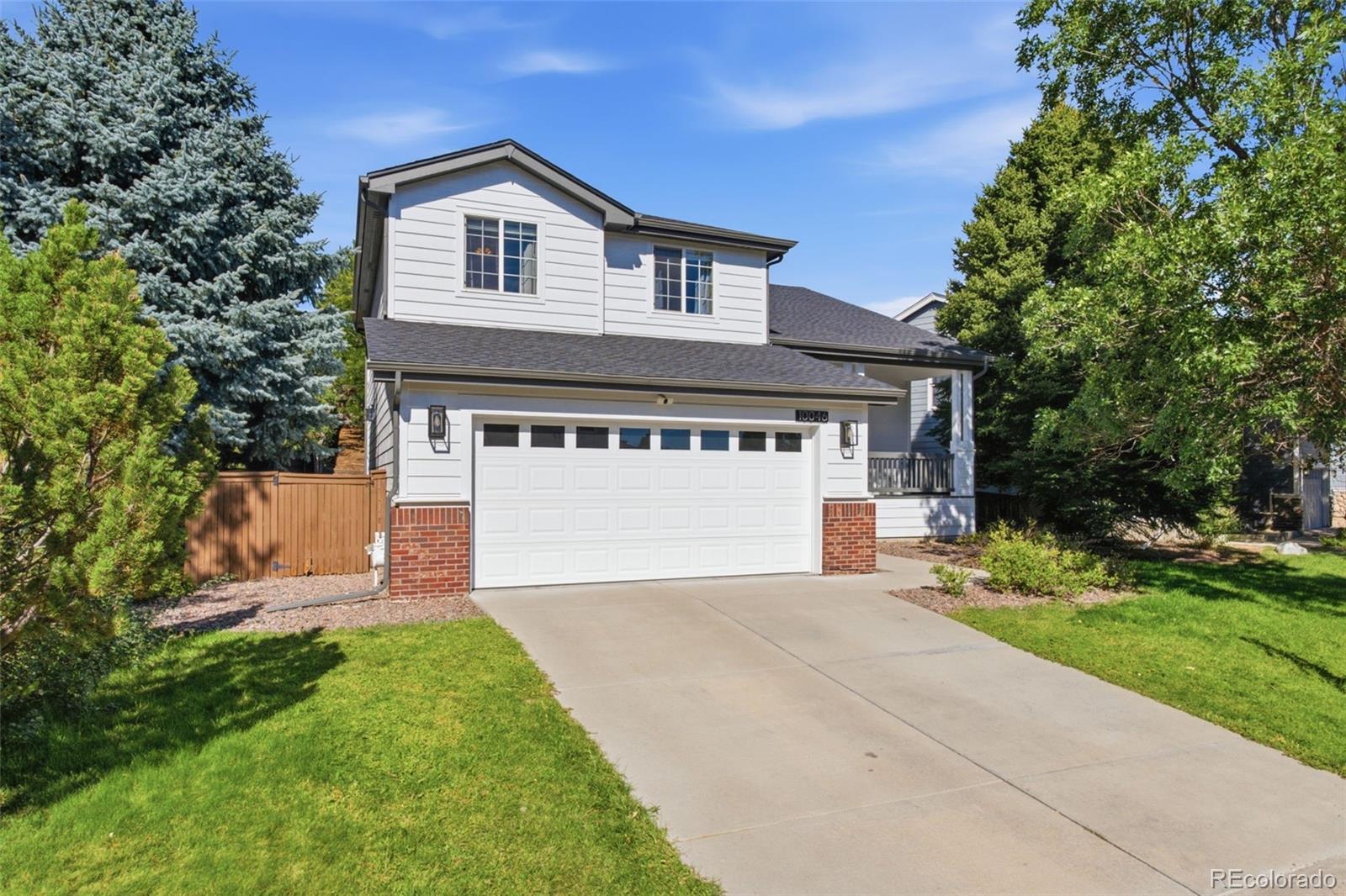 10046 Strathfield Ln, Littleton, CO 80126