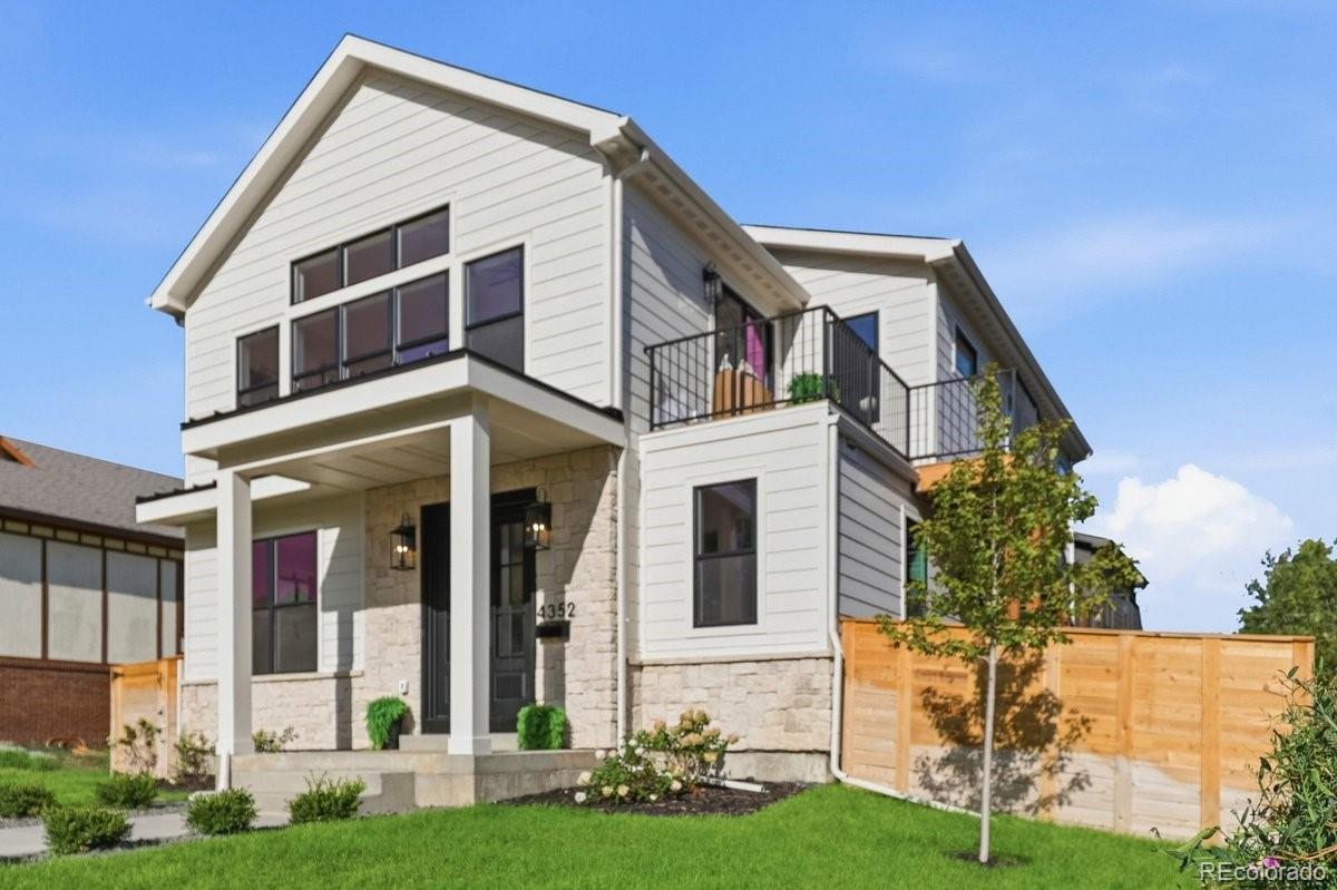 4352 S Bannock St, Englewood, CO 80110