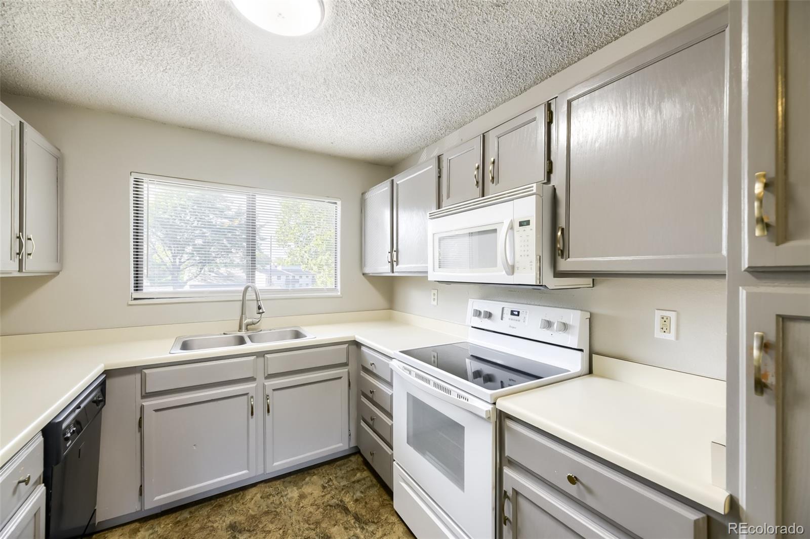 3606 S Depew St #102, Denver, CO 80235