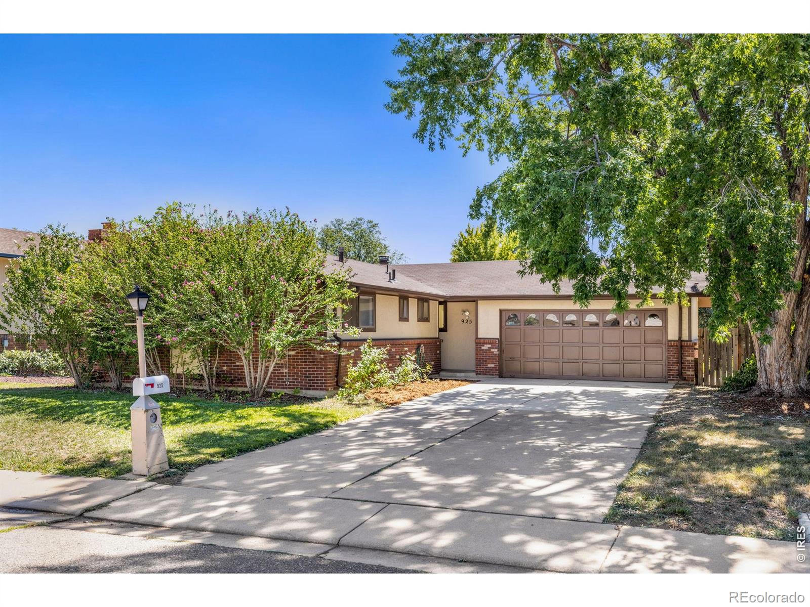 925 Bragg Pl, Longmont, CO 80501