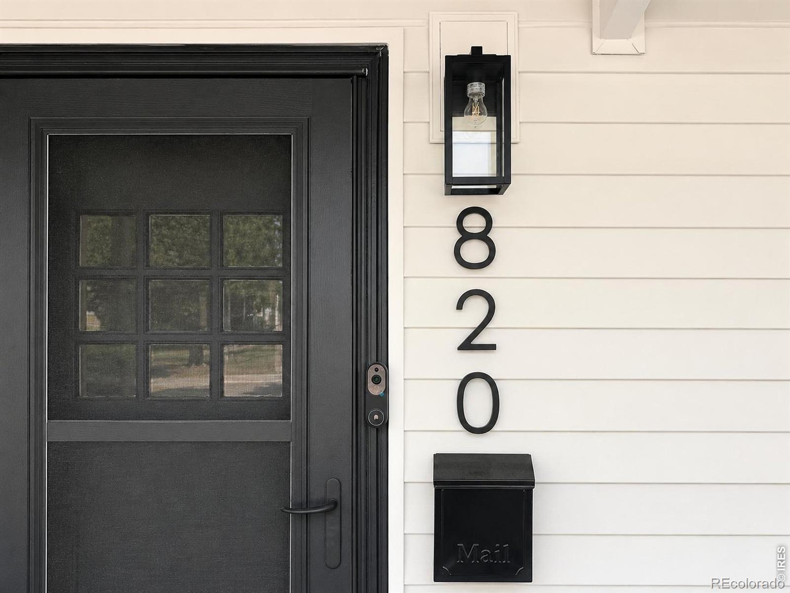 820 Vivian St, Longmont, CO 80501