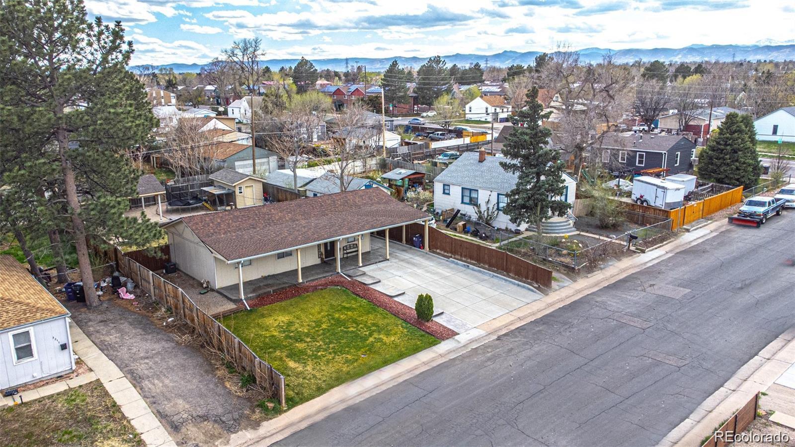 3250 W Walsh Pl, Denver, CO 80219