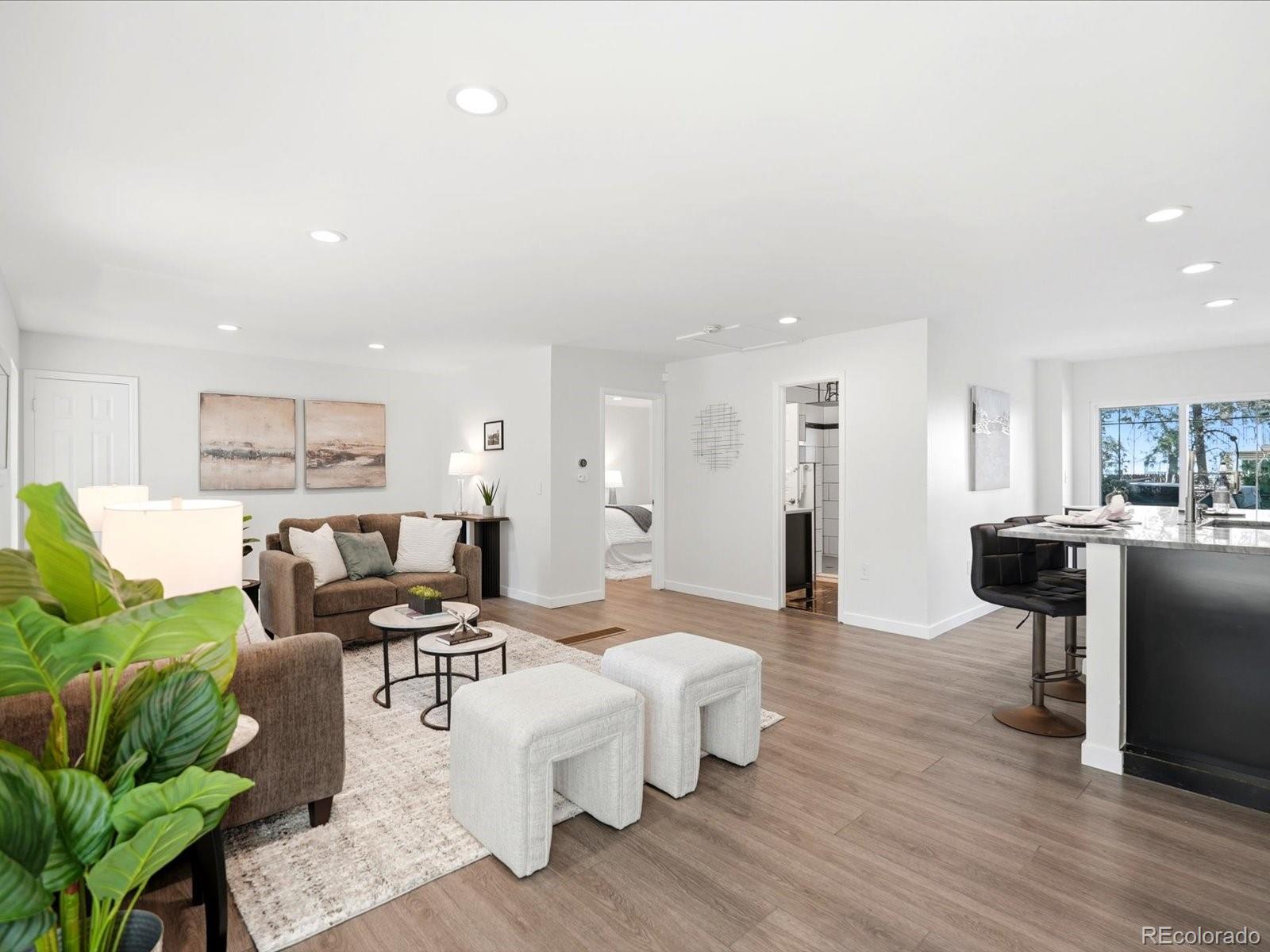 2127 S Ivory St, Aurora, CO 80013