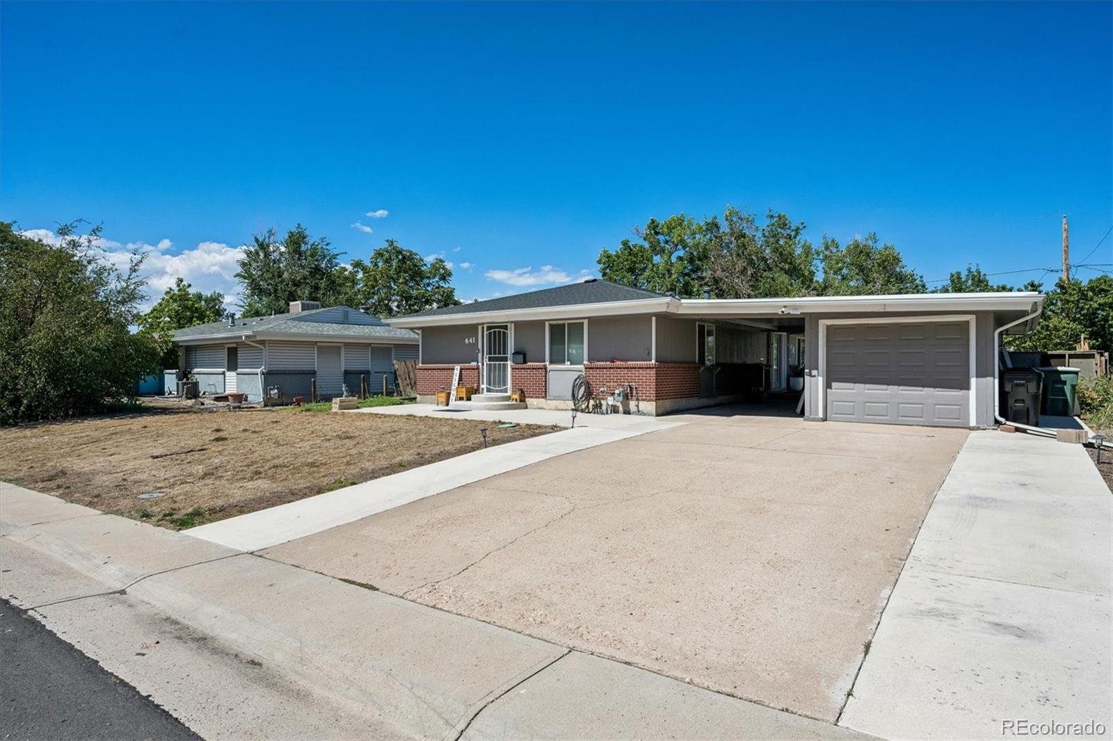 641 Badding Dr, Thornton, CO 80229