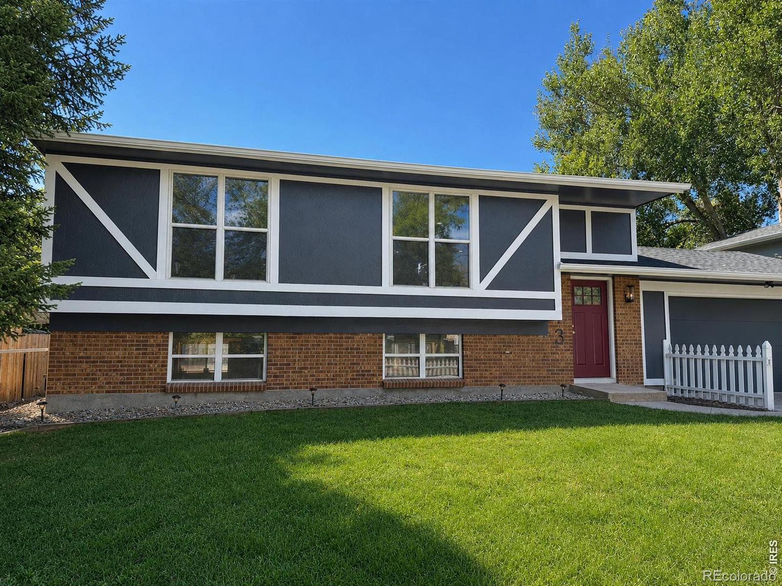 113 Sandler Dr, Lafayette, CO 80026