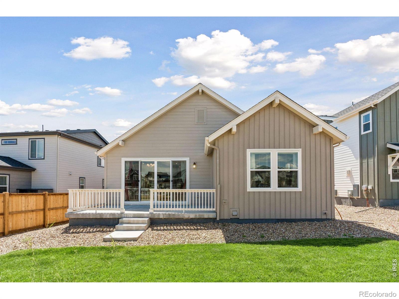16517 W 92nd Pl, Arvada, CO 80007